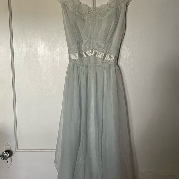 Vanity Fair Other - Vanity Fair Pale Blue Lace Dress